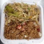 Best L3 Chicken chow mein (Lunch) in Amesbury, MA